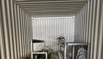 玻纤网格机今日装柜---远赴重洋到欧洲